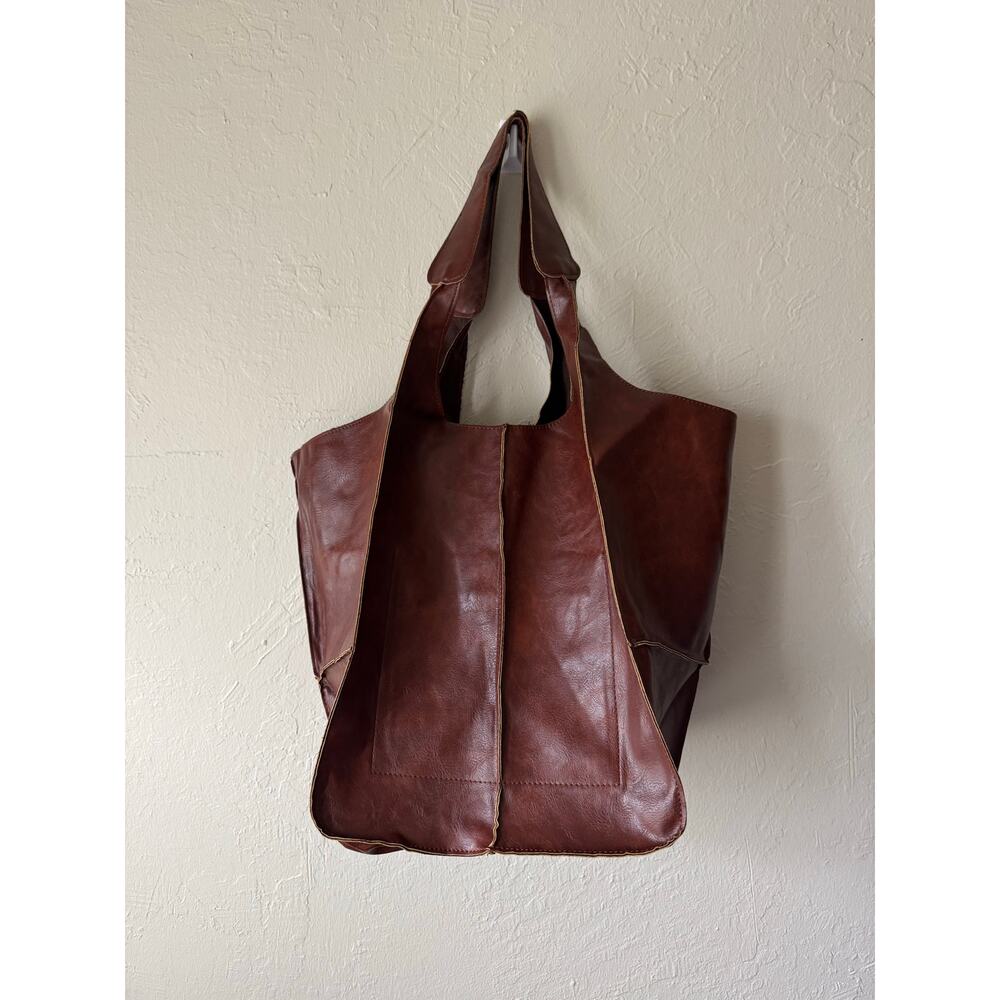 NWOT Large Chocolate Brown Faux Leather Shoulder Bag - Picture 6 of 10